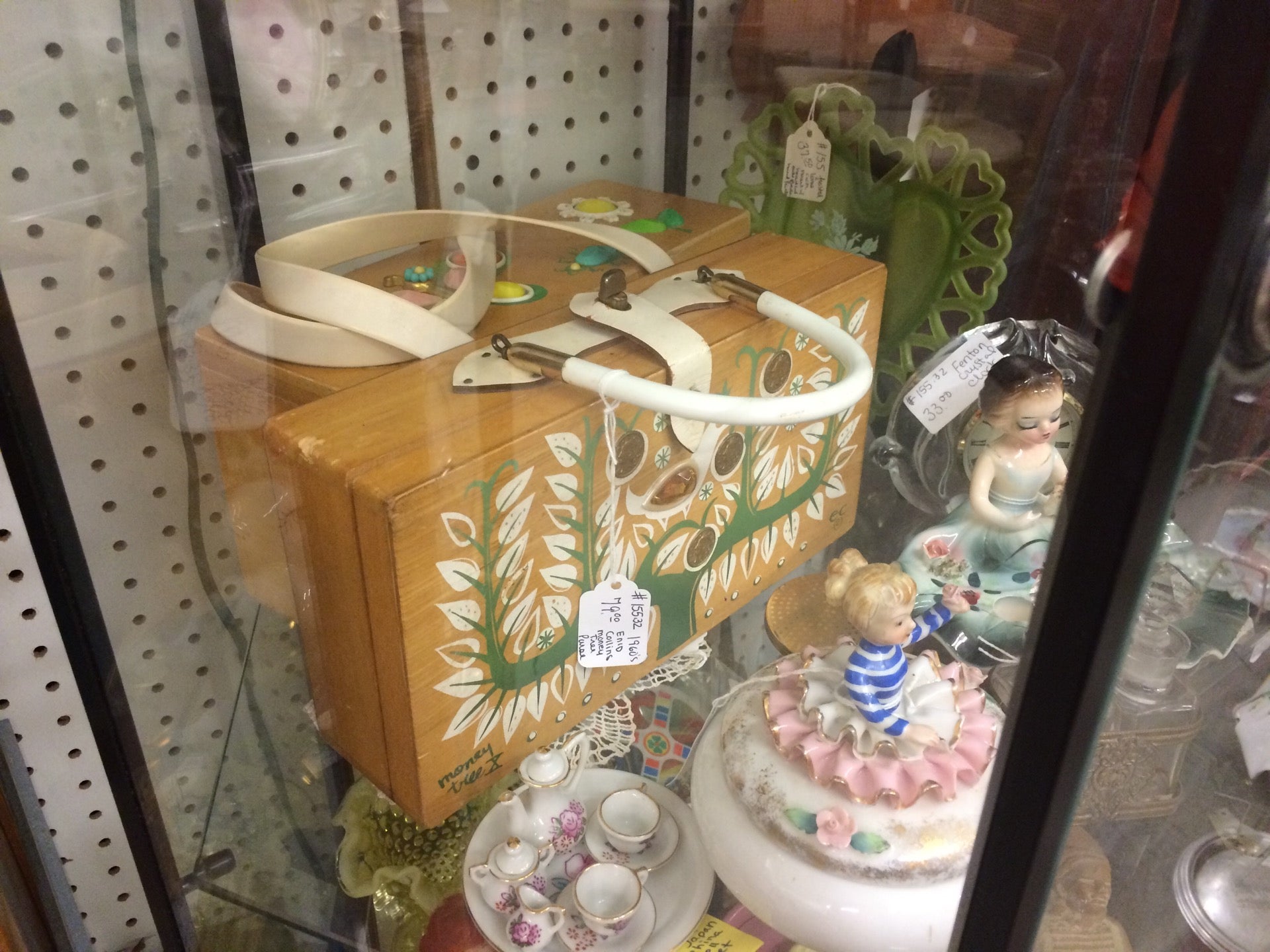 Plano Antique Mall, 1717 E Spring Creek Pkwy, Plano, TX, Gift Shops