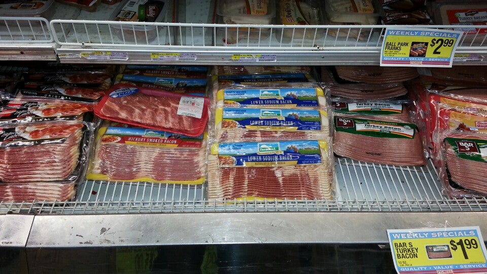 Pioneer Supermarket, 2262 Jerome Ave, New York, NY, Grocery Stores