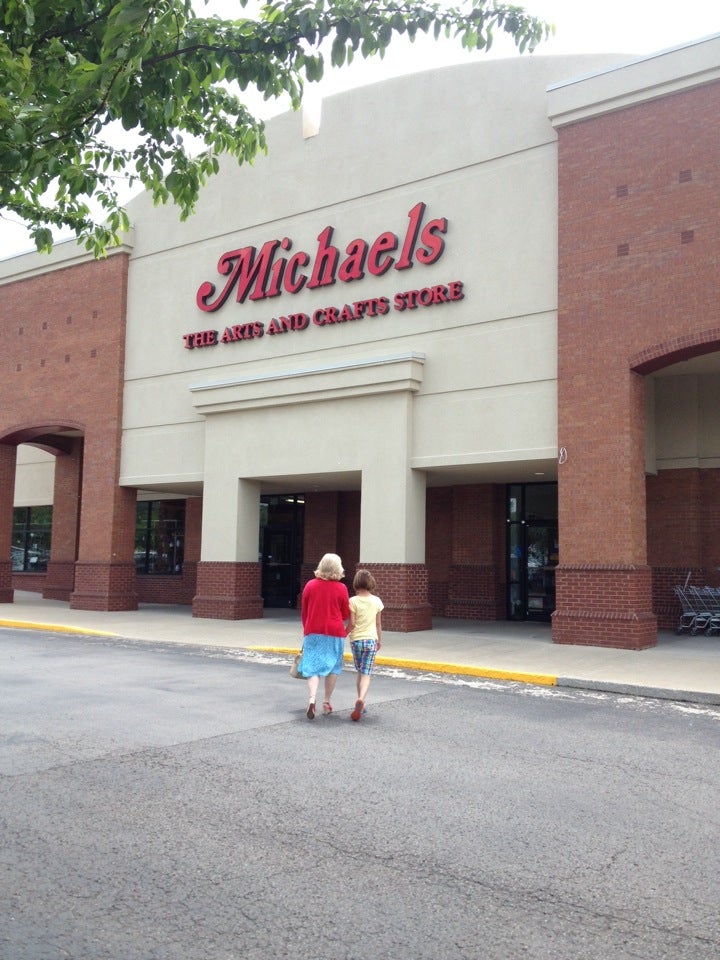 Michaels, 1519 S Brentwood Blvd, Saint Louis, MO, Arts and crafts