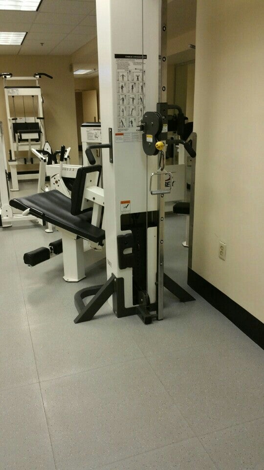 fayetteville athletic club hours