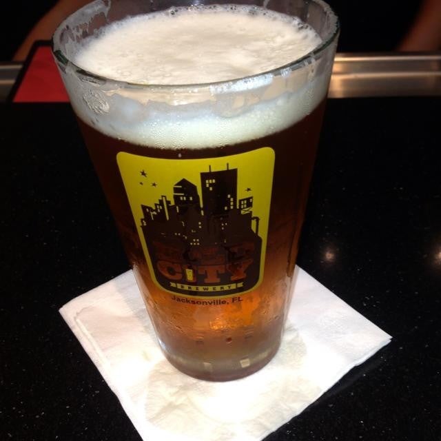 Budweiser Track Bar And Grill, Concourse C, Jacksonville, FL, Pubs