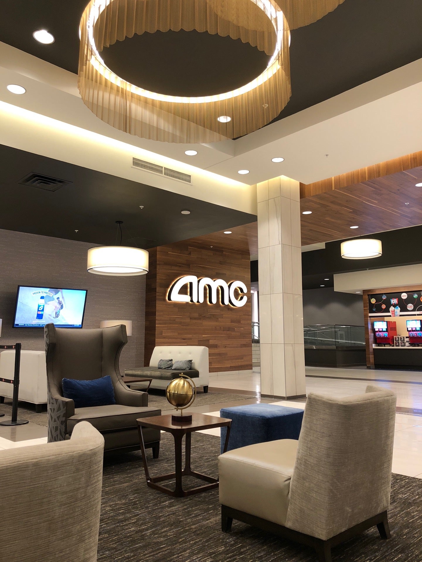 AMC dine-in theater opening in Hackensack