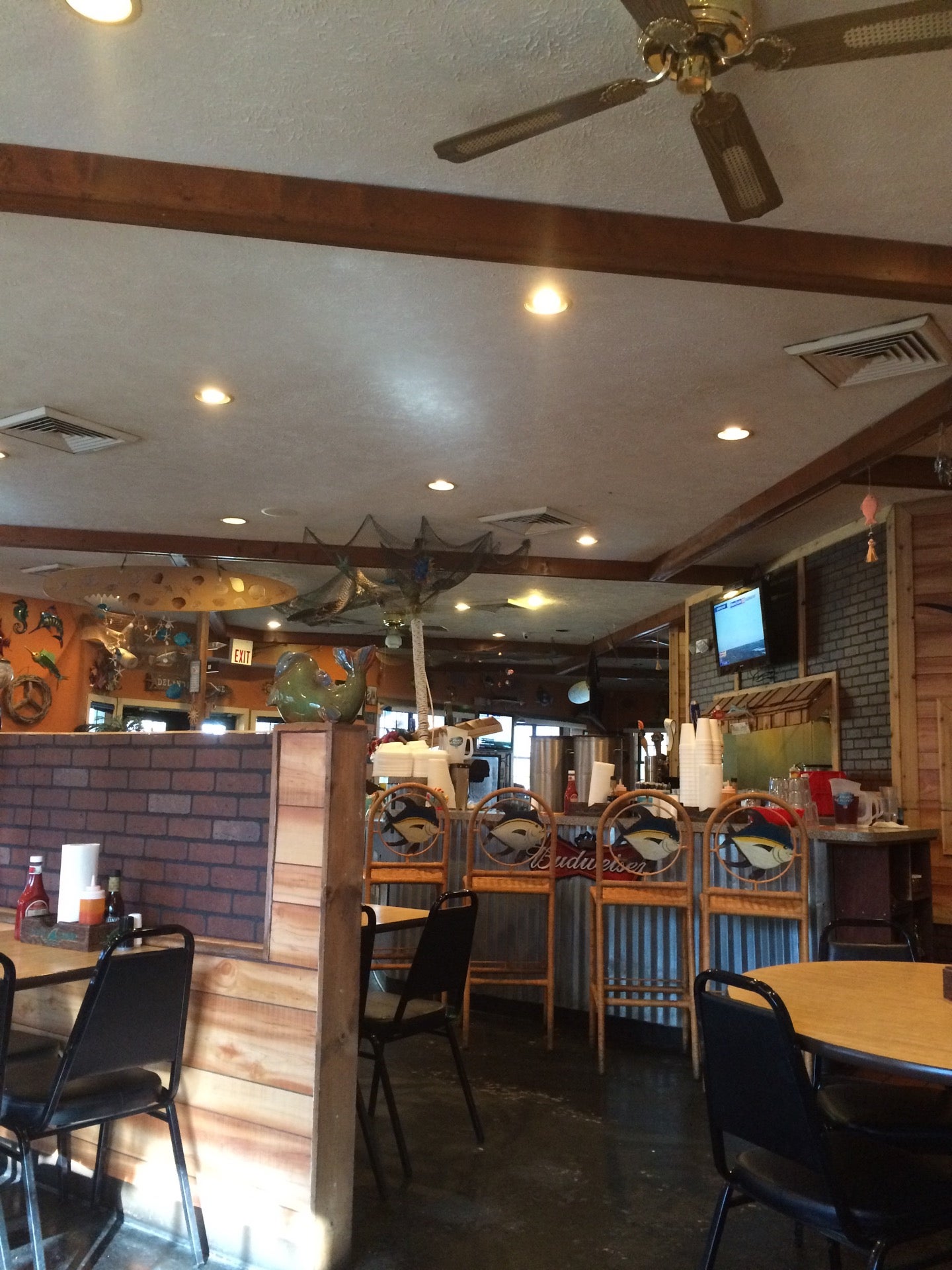 Deland Fish House, 310 E International Speedway Blvd, DeLand, FL