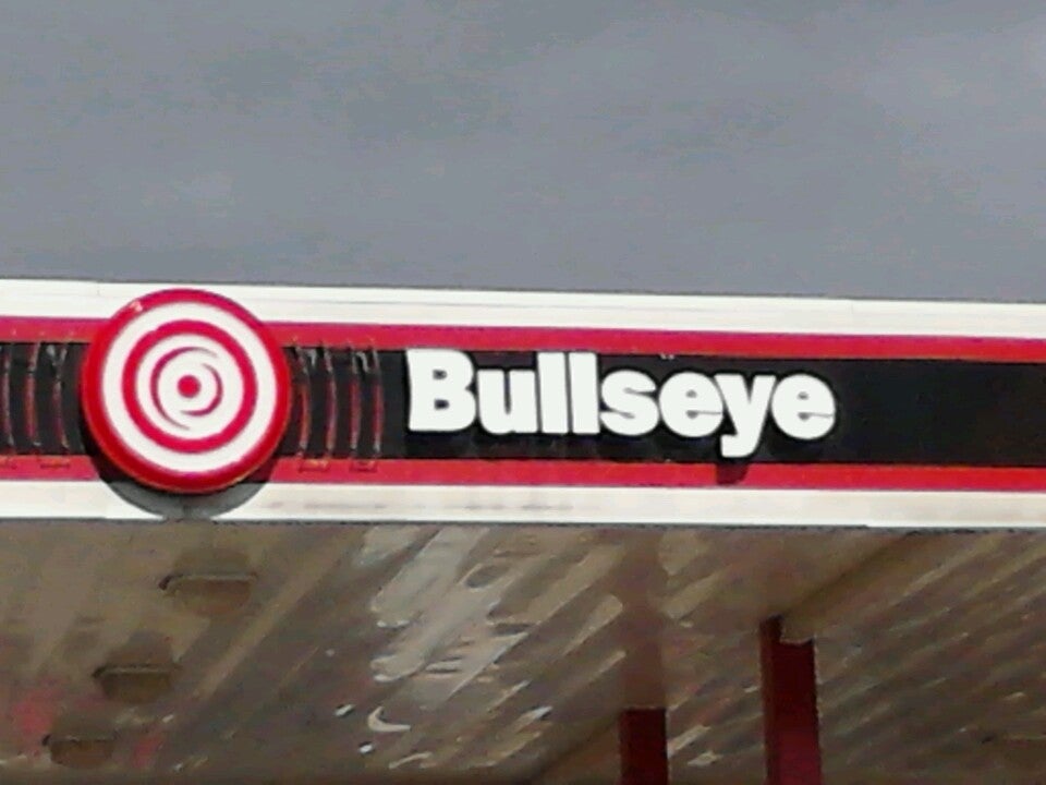 Clinton Bullseye, 1409 E Ohio St, Clinton, MO, Pizza restaurants MapQuest