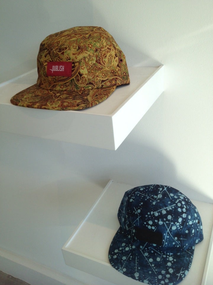 Define Sole, 7967 Melrose Ave, Los Angeles, CA, Accessories Fashion