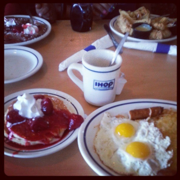 IHOP - Los Angeles, CA 90008