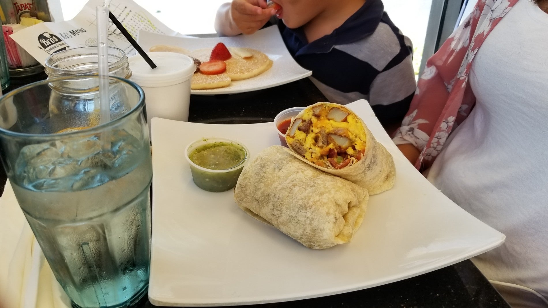 Bros Breakfast Lunch And Dinner, 4335 N Rancho Dr, Las Vegas, NV