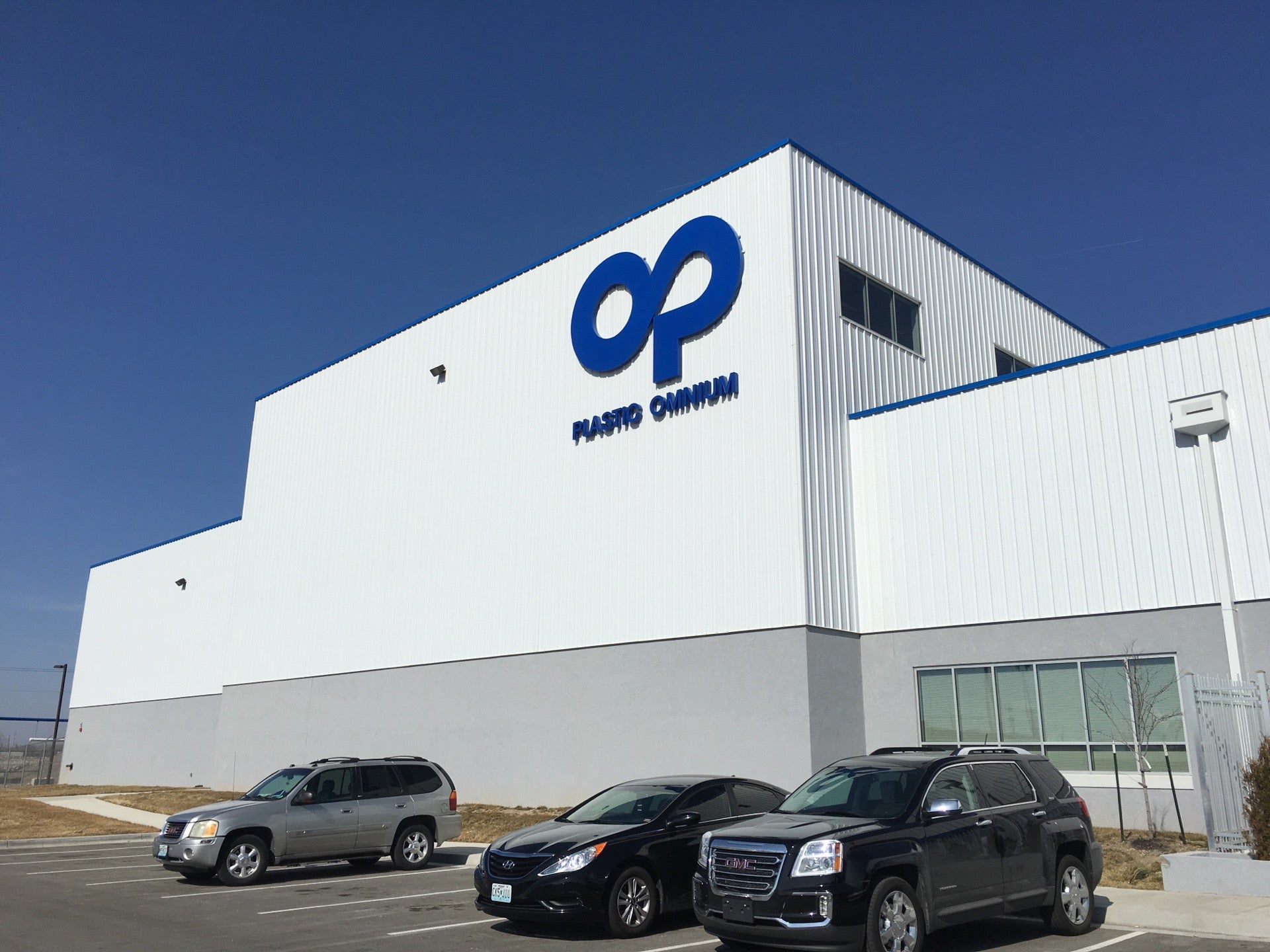 Plastic Omnium Auto Inergy LLC, 220 Kindleberger Rd, Kansas City, KS