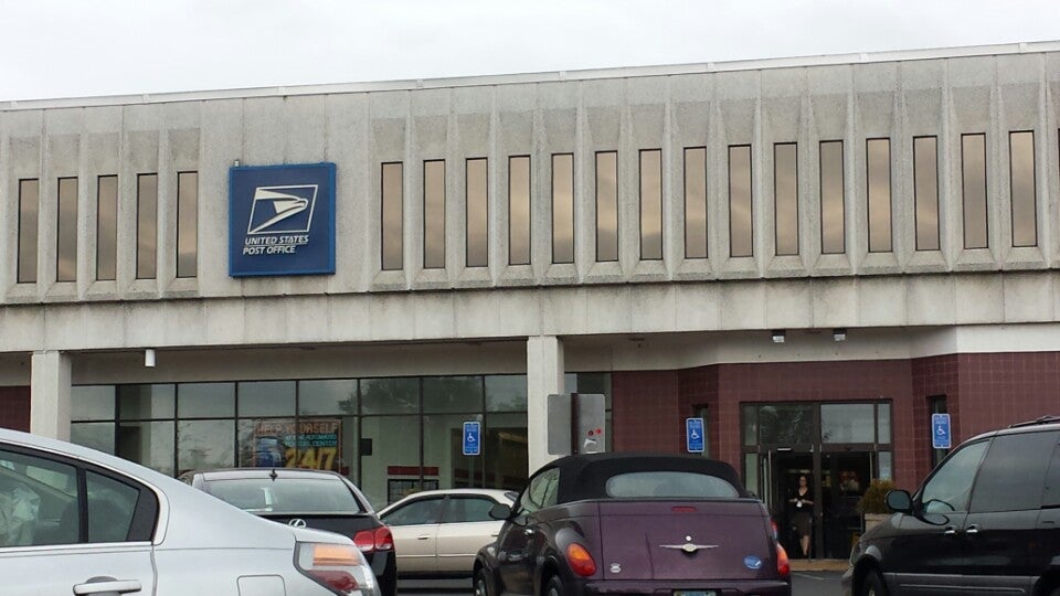 US Post Office, 8409 Lee Hwy, Merrifield, VA, Post Offices - MapQuest