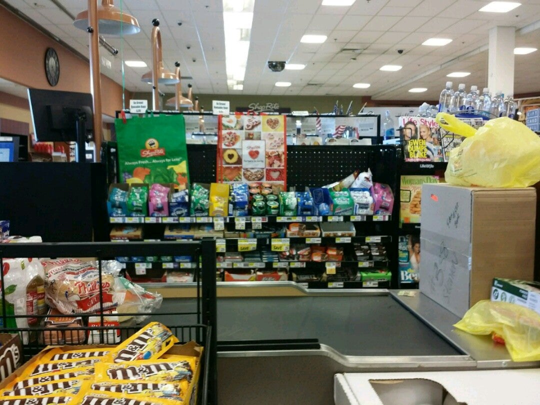 ShopRite of 1st State Plaza, 1600 W Newport Pike, Wilmington, DE