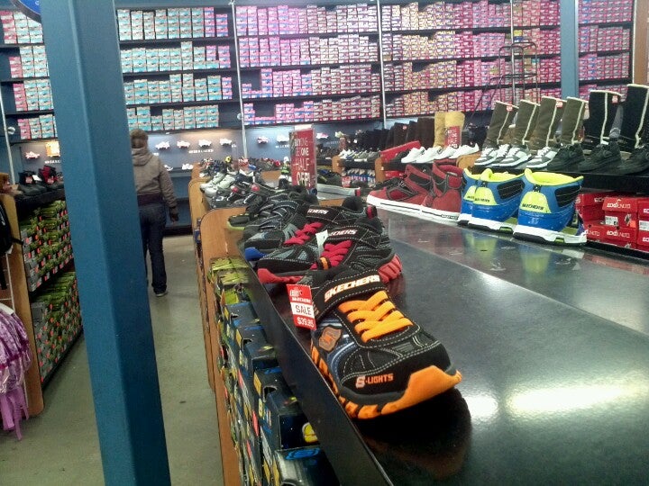 Skechers shoes hotsell el paso tx