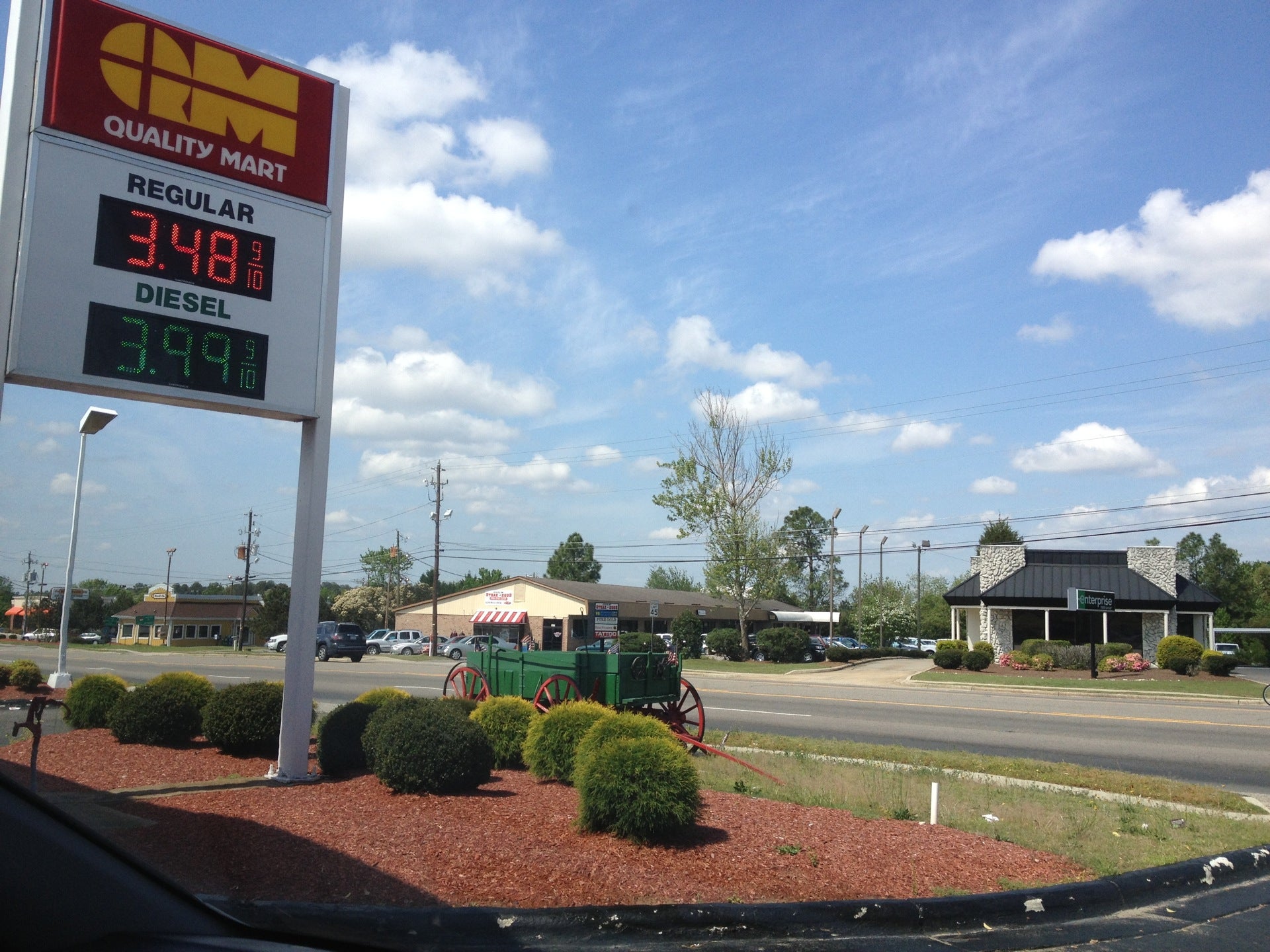 Quality Mart No 12, 1906 N Sandhills Blvd, Aberdeen, NC, Gas Stations