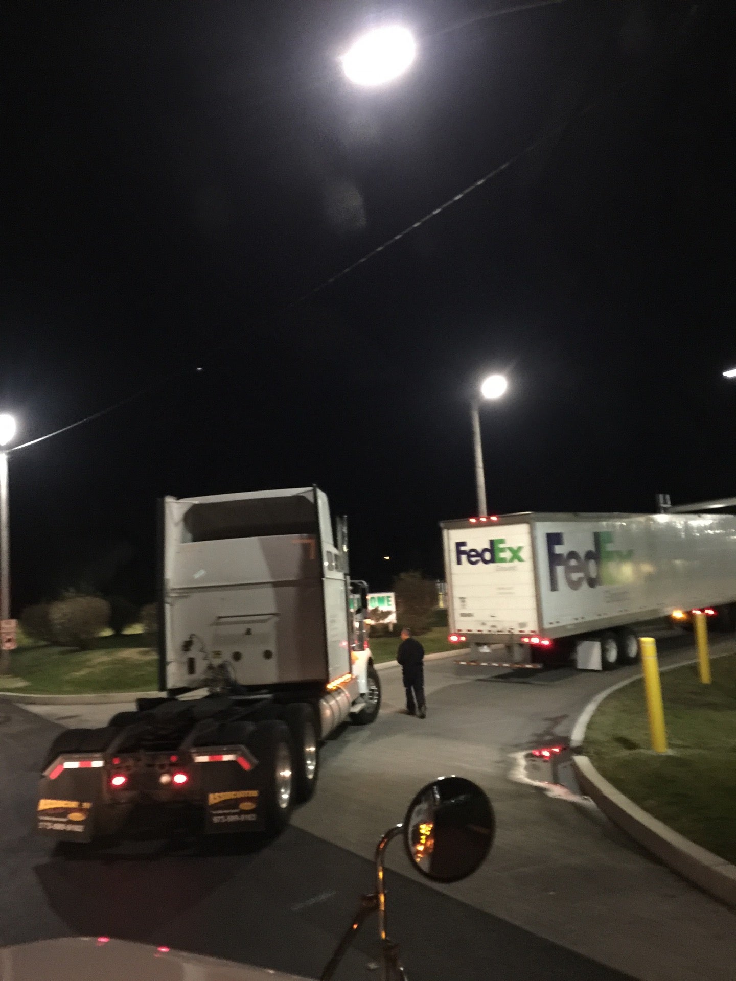 Fedex Newtown Square Pa - q5v5ddn