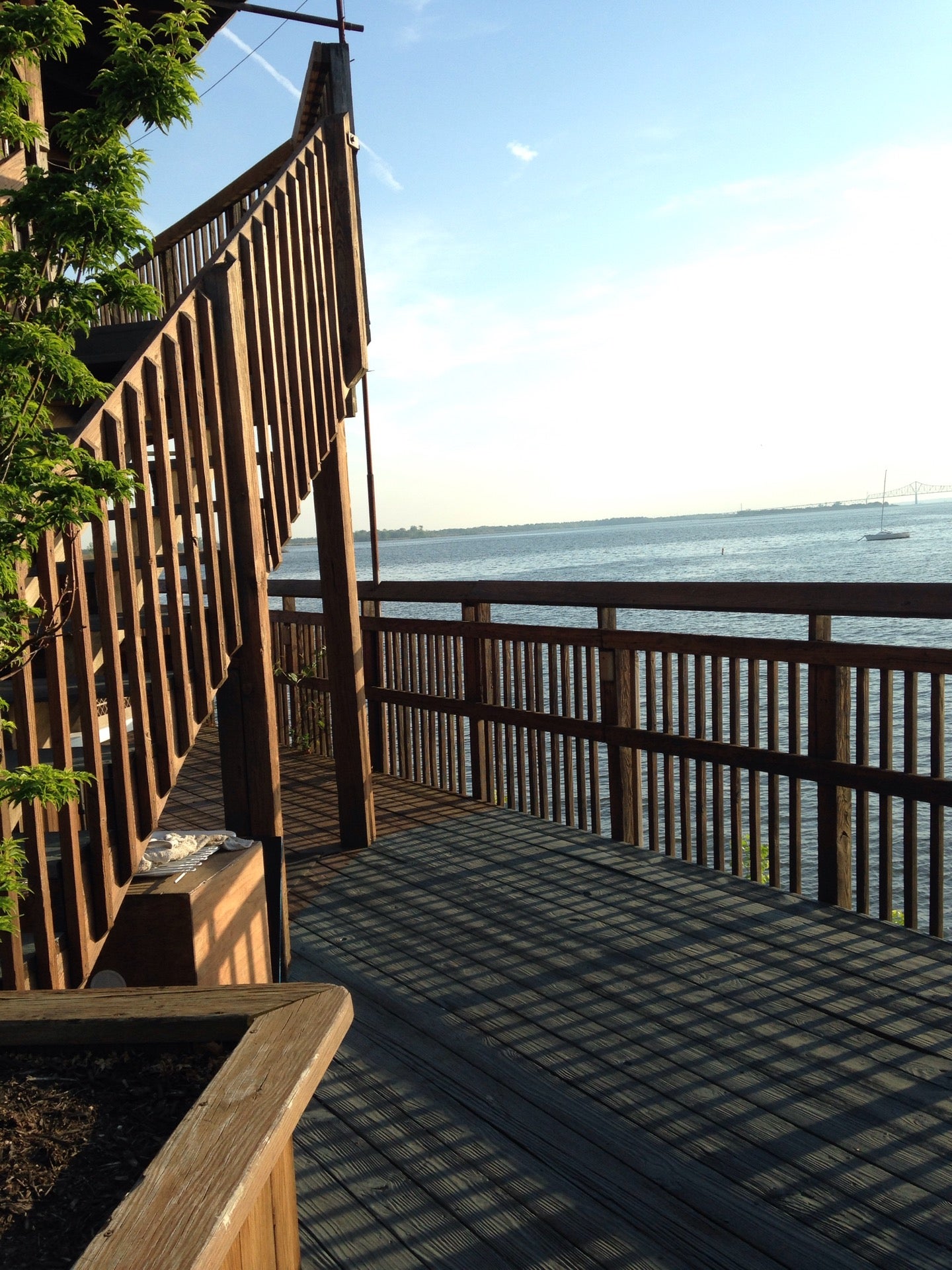 The Deck at Harbor Pointe, 101 Taylor Ave, Essington, PA - MapQuest