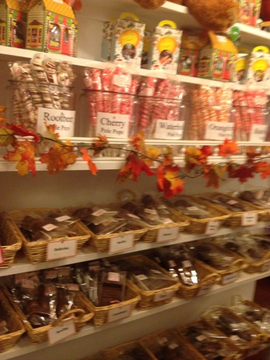 Lewis' Grocery Store, Cresco, PA MapQuest