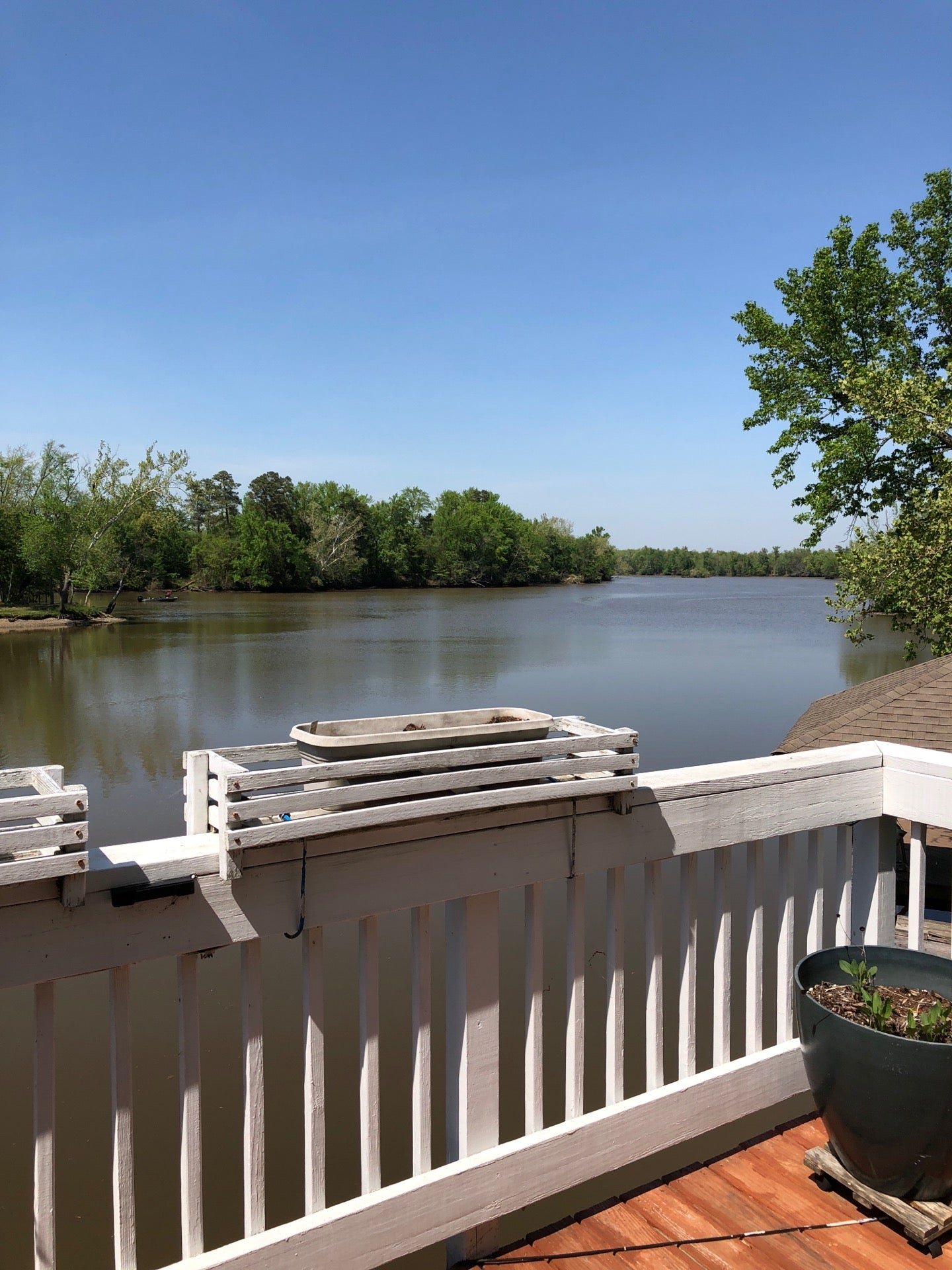 The Poorbaugh's Dock, 331 Waterfront Dr, Colonial Heights, VA, Marinas