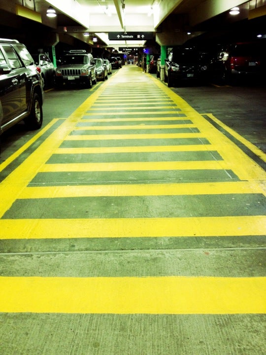 Boston Logan International Airport - Central Parking Garage (Short-Term