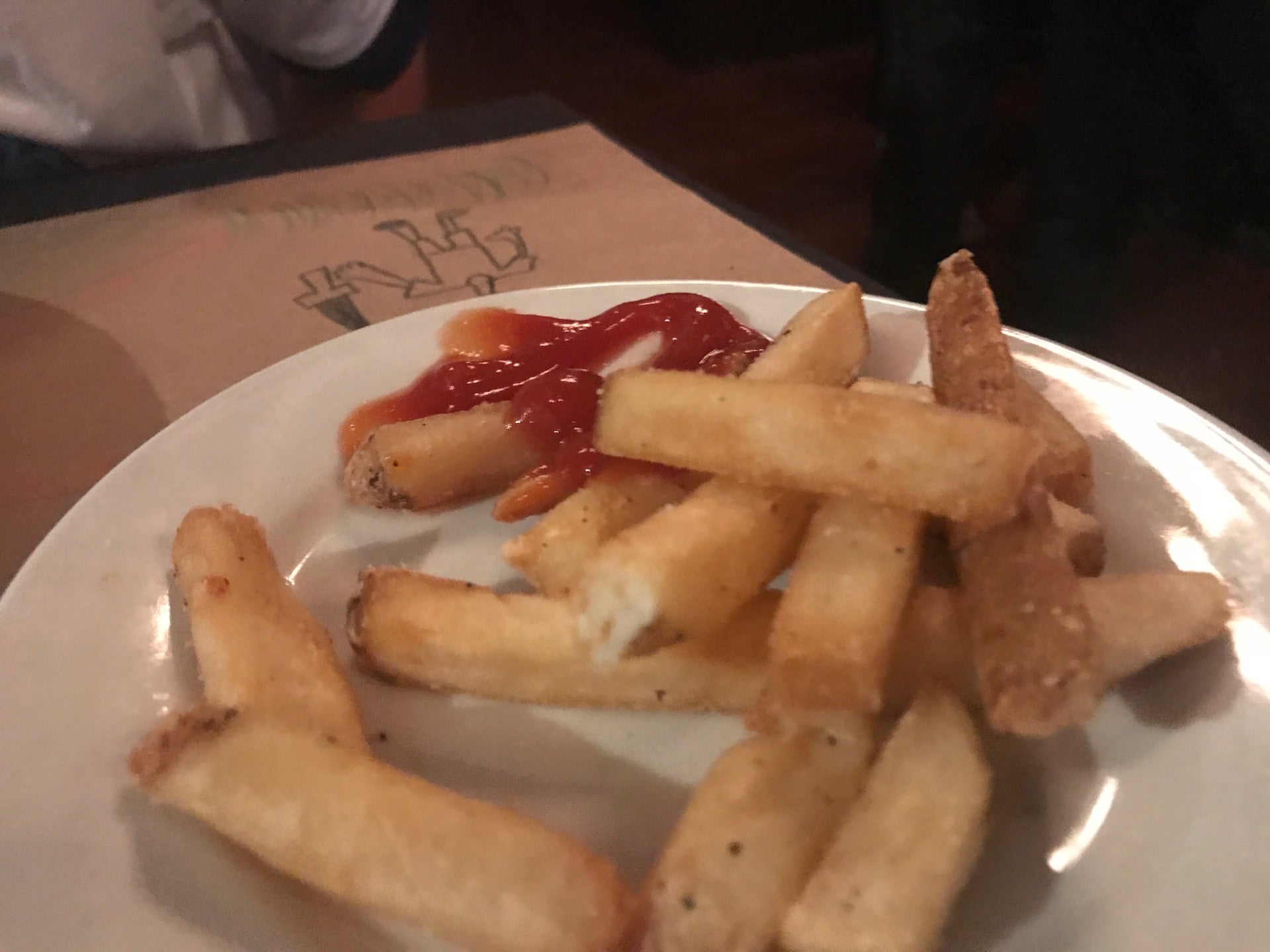 Houndstooth Grill & Bar, 6323 Grand Hickory Dr, Ste 200a, Braselton, GA