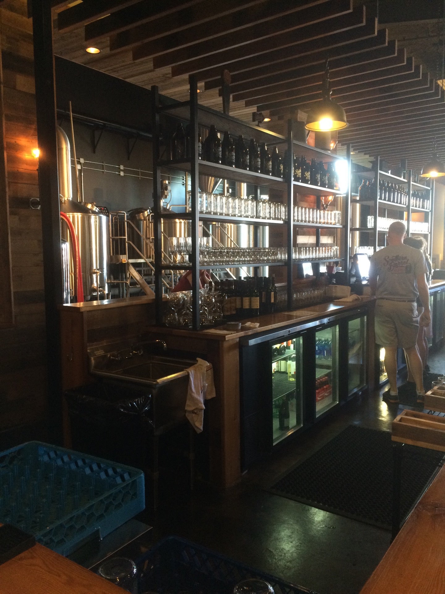 Southern Barrel Brewing Company Tavern, 375 Buckwalter Pl Blvd