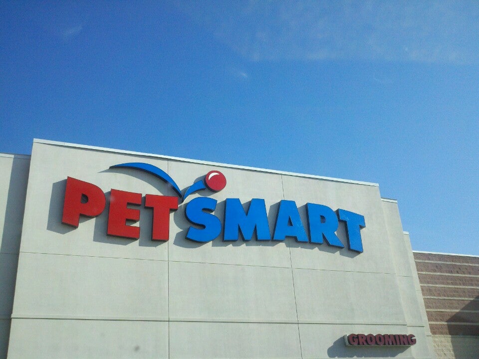 PetSmart, 5336 Westpointe Plaza Dr, Columbus, OH, Pet Training MapQuest