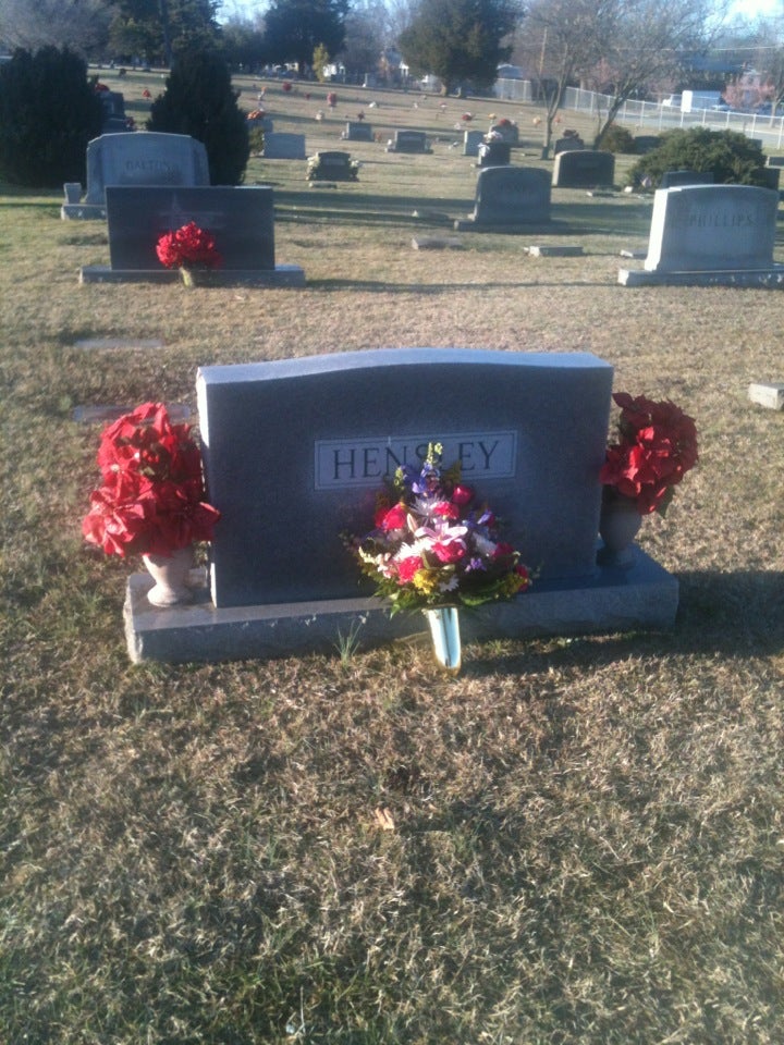 Pine Hill Cemetery, 101221 E Sunmit Avenue, Burlington, NC MapQuest