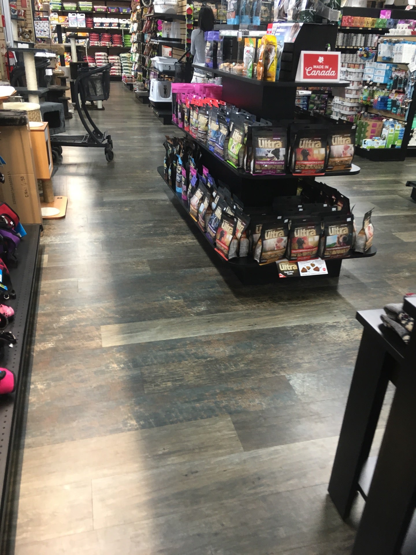 Tisol Pet Nutrition & Supply Stores, 2738 Arbutus St, Vancouver, BC