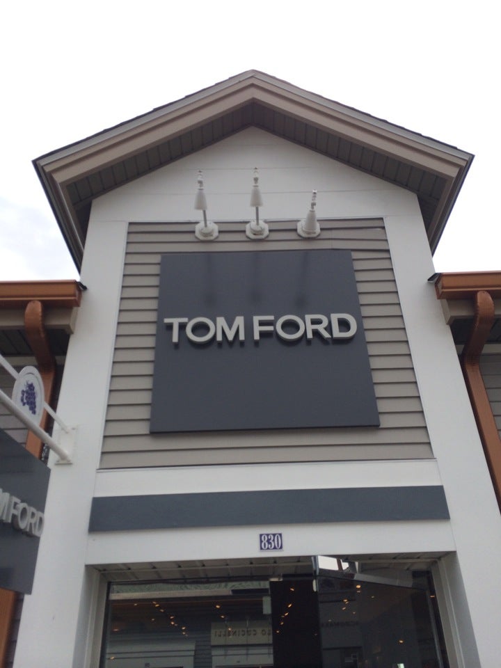 Tom Ford Outlet, 830 Grapevine Ct, Central Valley, NY, Shoe Stores -  MapQuest