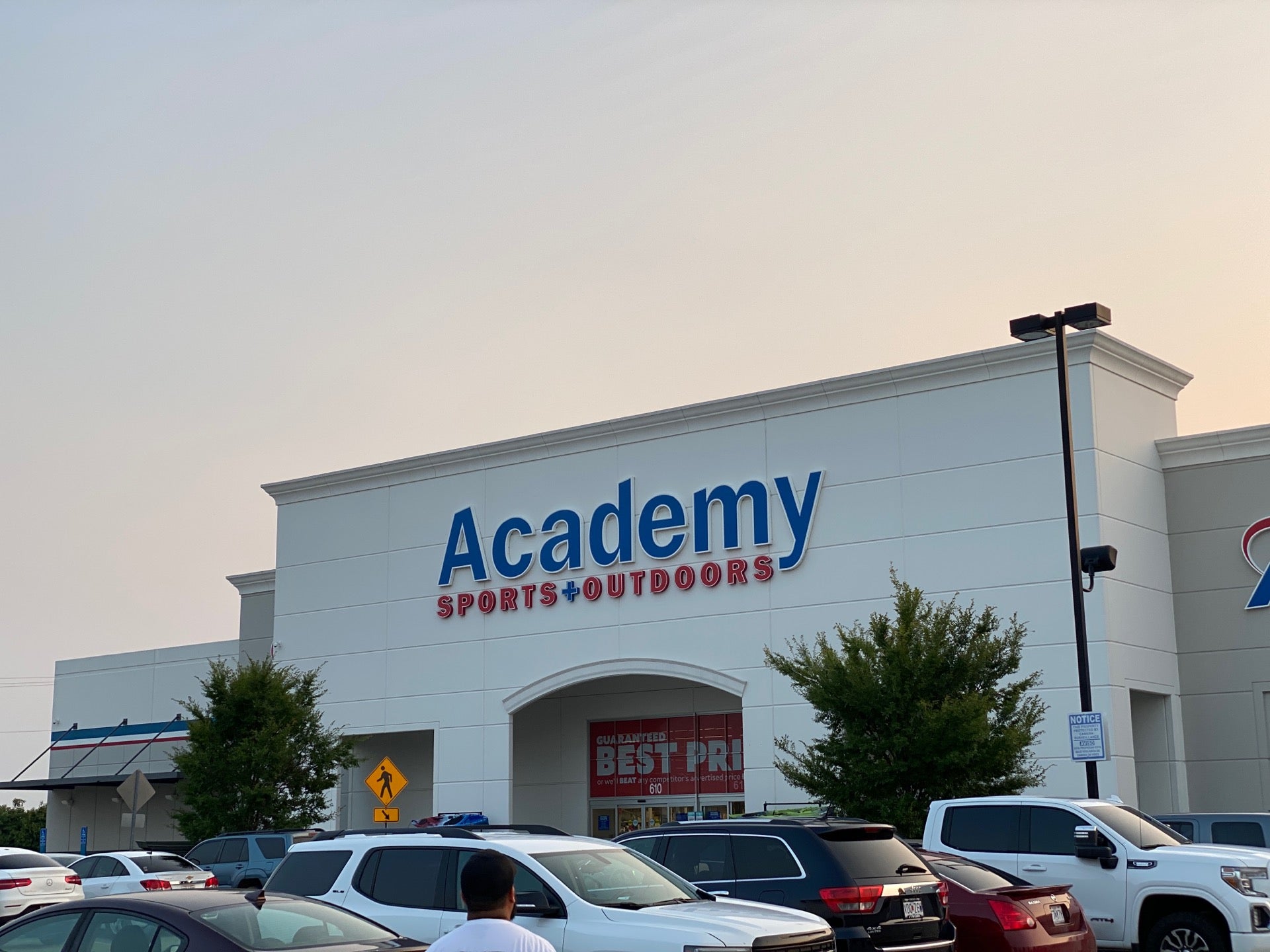 Academy Sports + Outdoors, 610 W Camino Alto, Springfield, MO, Sporting  Goods - MapQuest