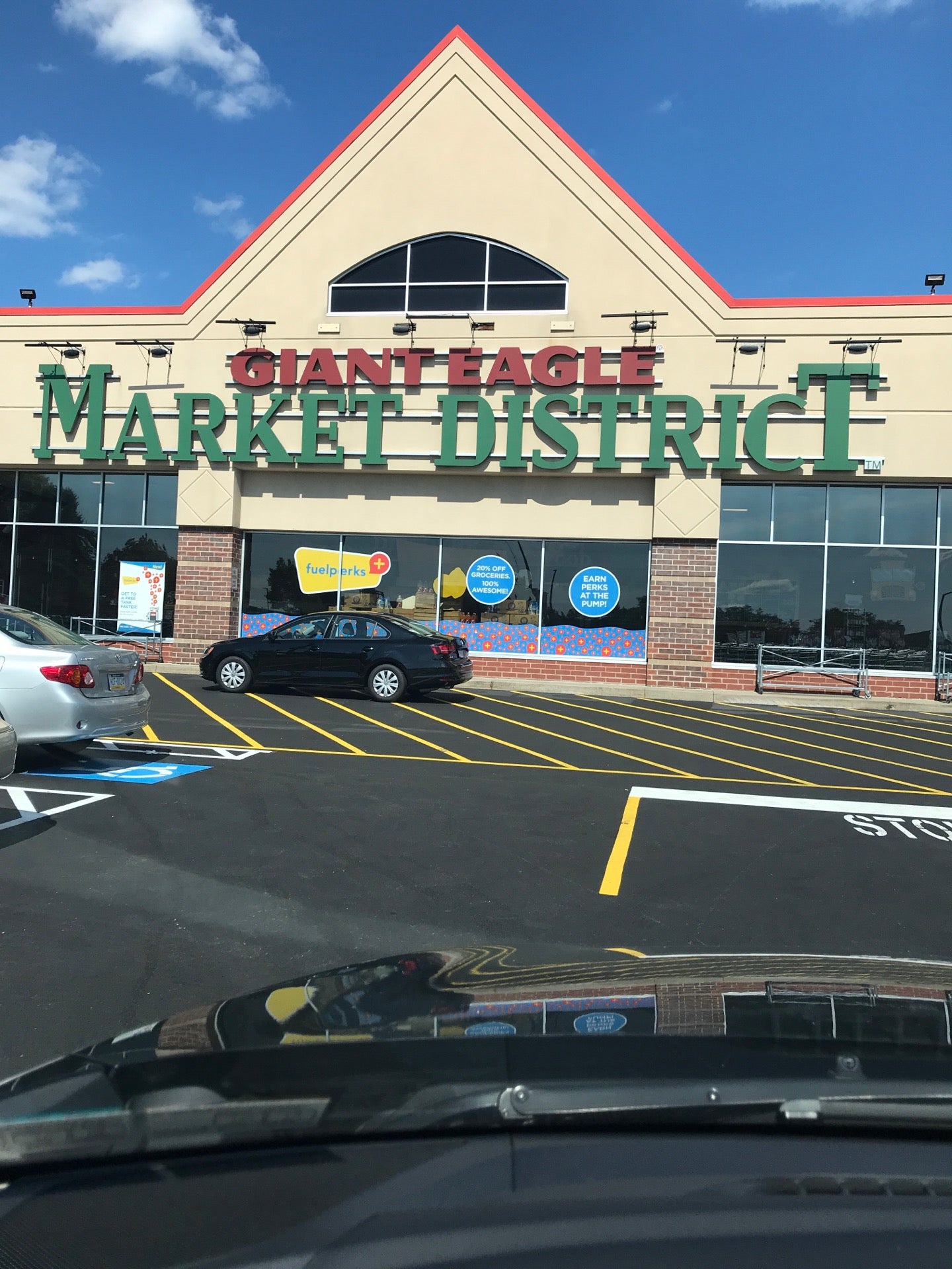 Market District Pharmacy 7000 Oxford Dr 