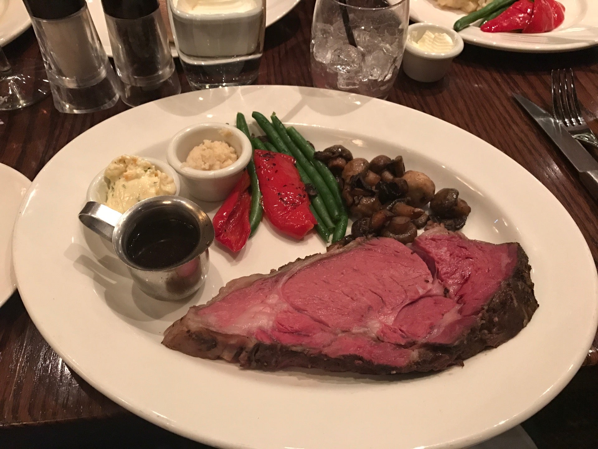 The Keg Steakhouse + Bar Waterdown, 36 Horseshoe Crecent, Hamilton, Ontario MapQuest