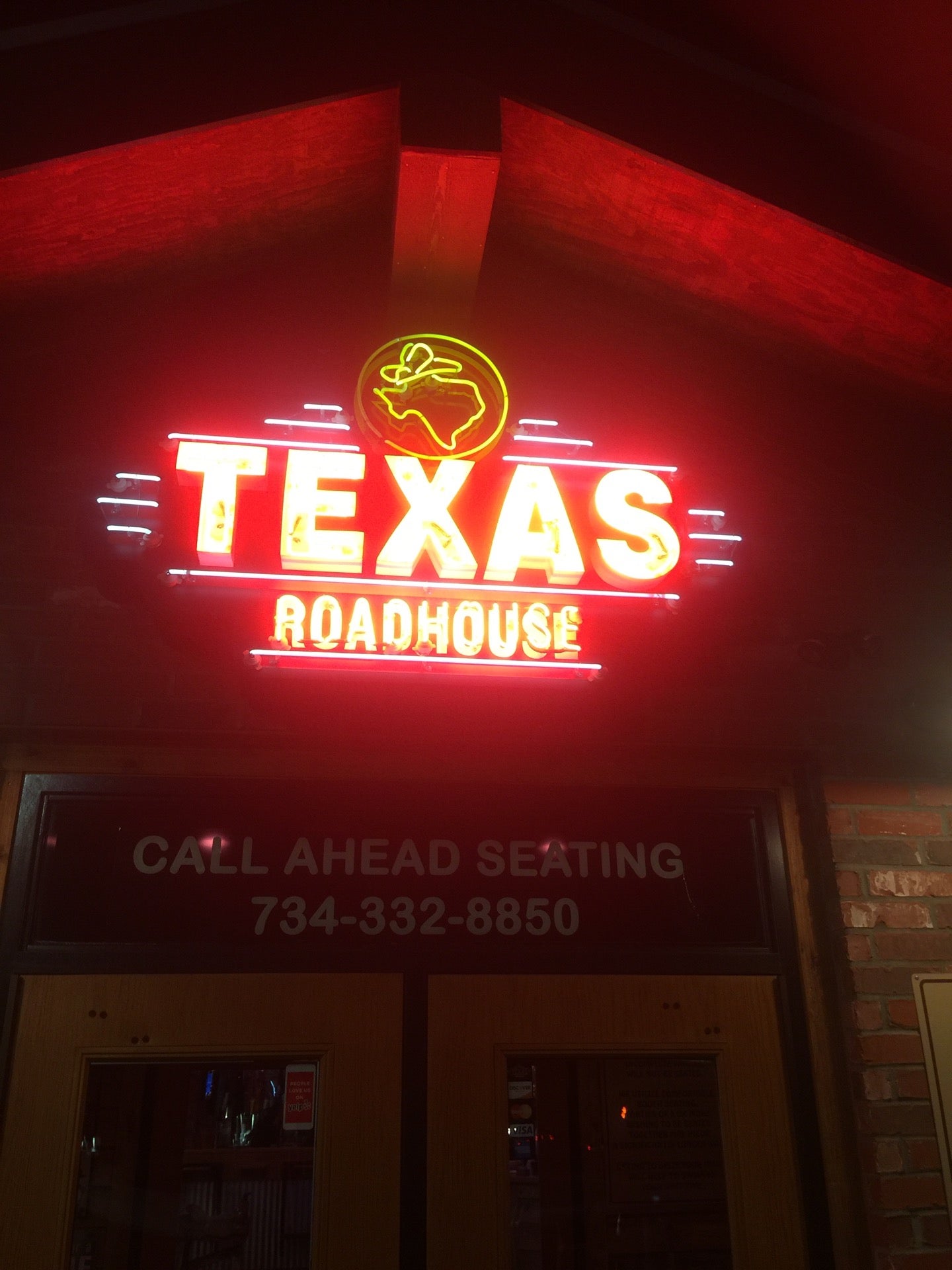 Texas Roadhouse, 3133 Ann Arbor Saline Rd, Ann Arbor, MI, American