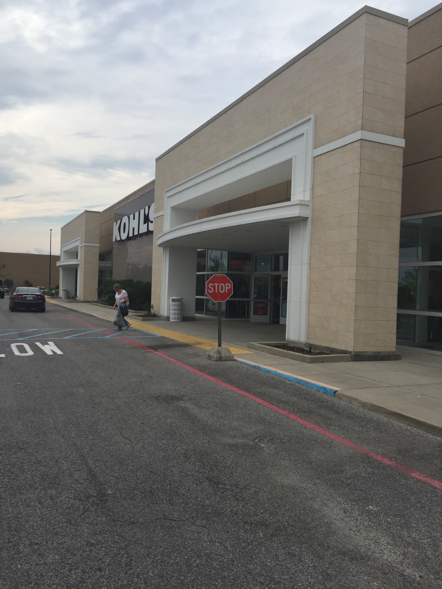 Kohl's, 200 New Britain Ave, Plainville, CT, Clothing Retail - MapQuest