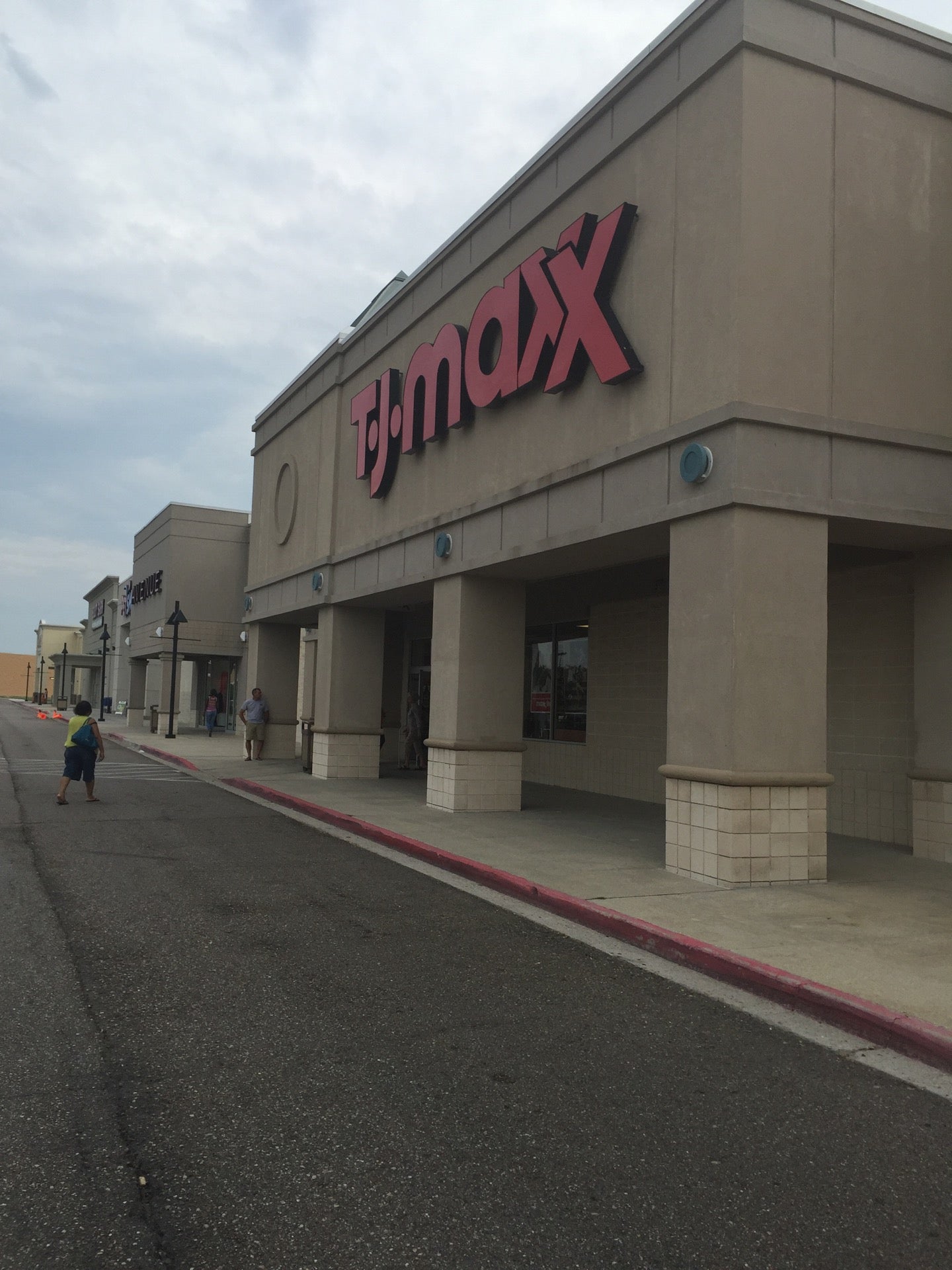 When, where new T.J. Maxx location opens in East Baton Rouge Parish