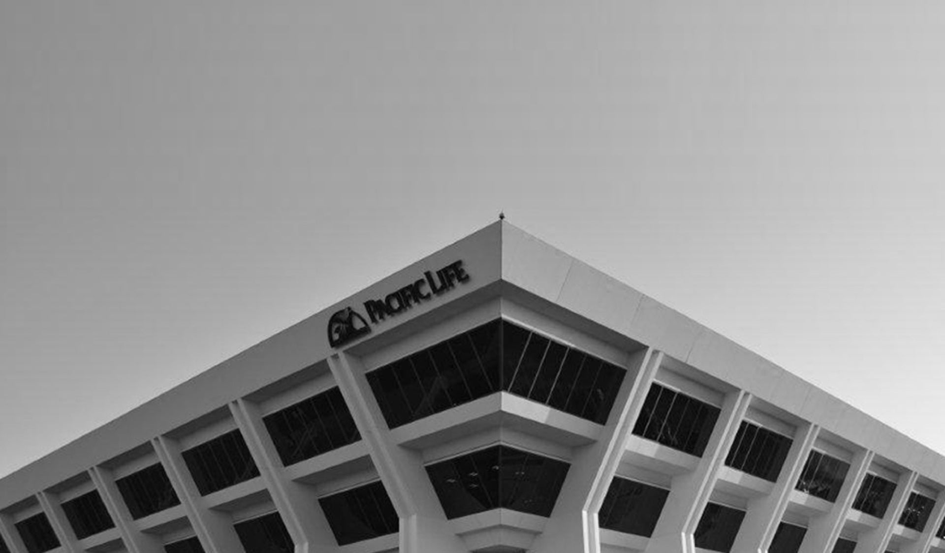 NEWPORT BEACH, CALIFORNIA - 22 APR 2023: Pacific Life Insurance Building in Newport  Center, Adjacent To Fashion Island Editorial Image - Image of california,  island: 275879450