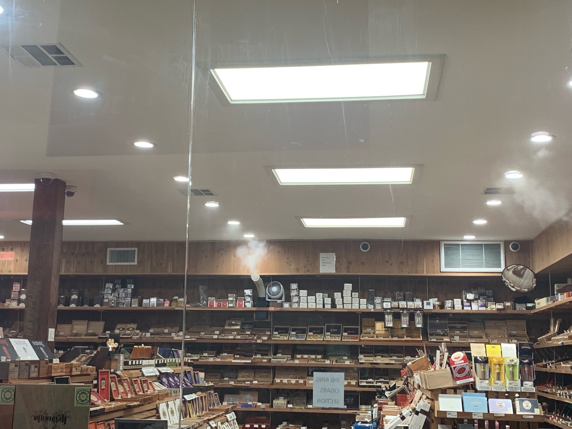 Las Vegas Cigar Outlet - 1560 E. Sahara Ave, Las Vegas, NV 89104