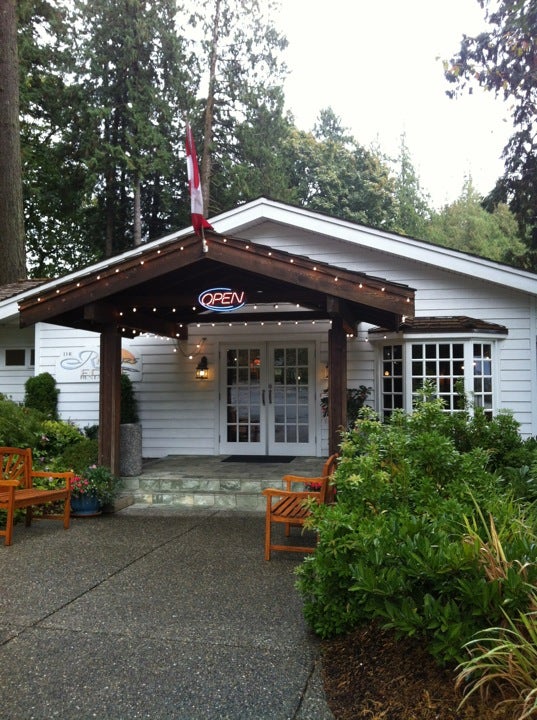 River's Edge Restaurant, 14282 Morris Valley Rd, Harrison Mills, BC