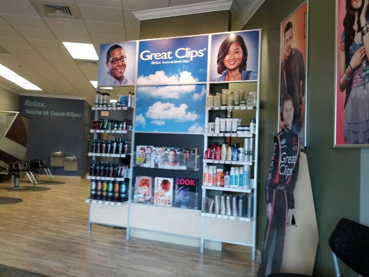 Great Clips, 11208 Tamiami Trl N, Riverchase Plaza, Naples, FL, Gifts