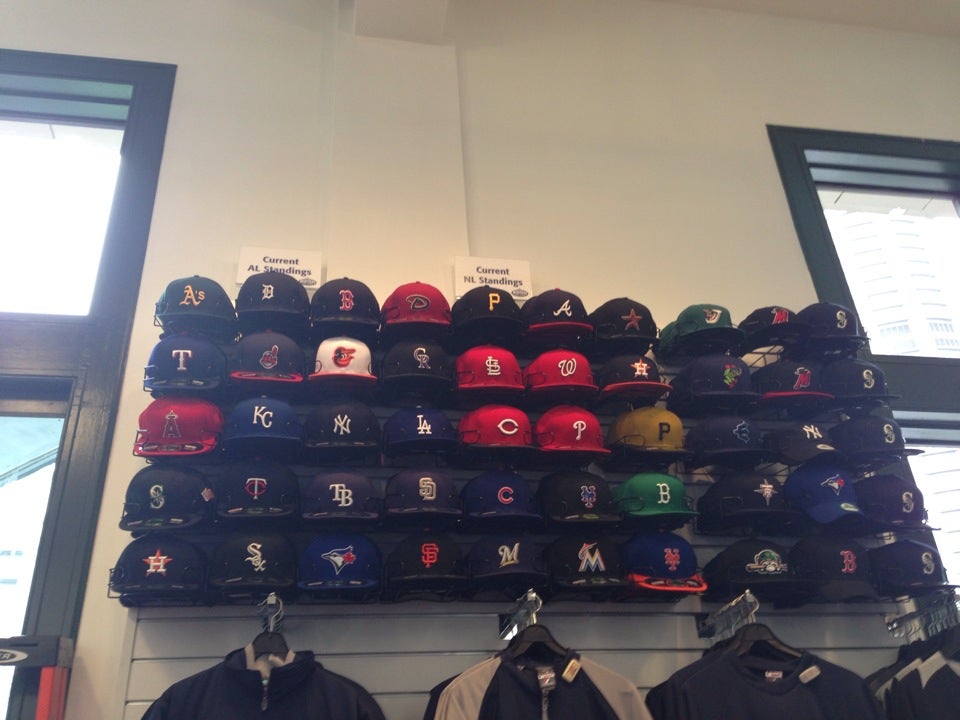 Mariners Team Store, 1800 4th Ave, Seattle, WA, Sporting Goods - MapQuest