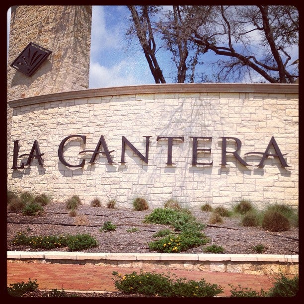 15900 La Cantera Pky, San Antonio, TX 78256 - The Shops At La Cantera