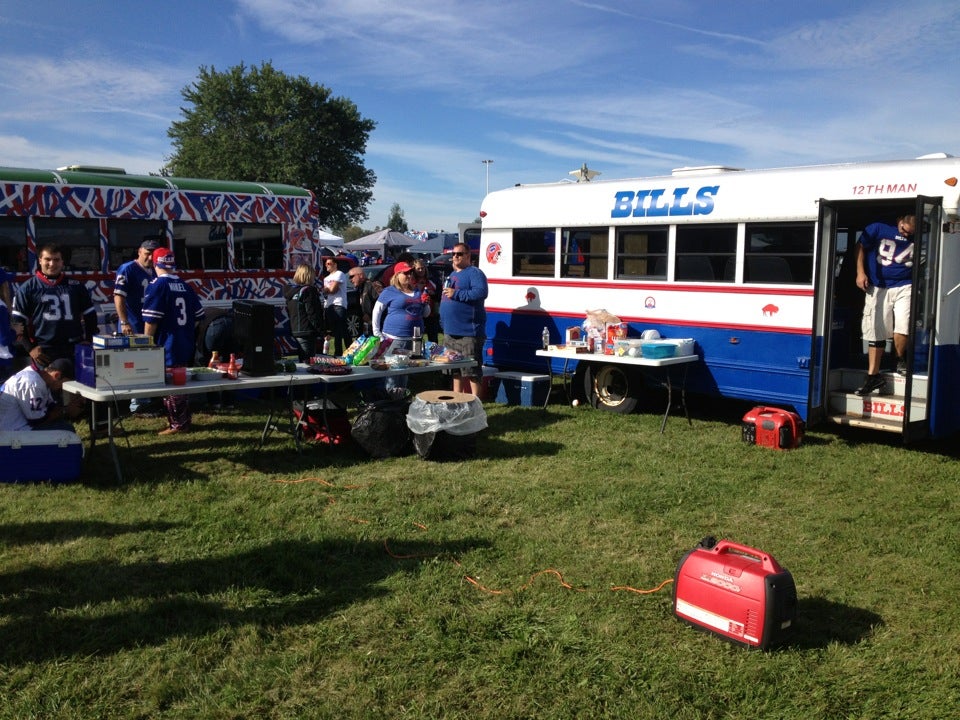 Buffalo Bills store, Abbott Rd, Orchard Park, Town of, NY, Monuments -  MapQuest