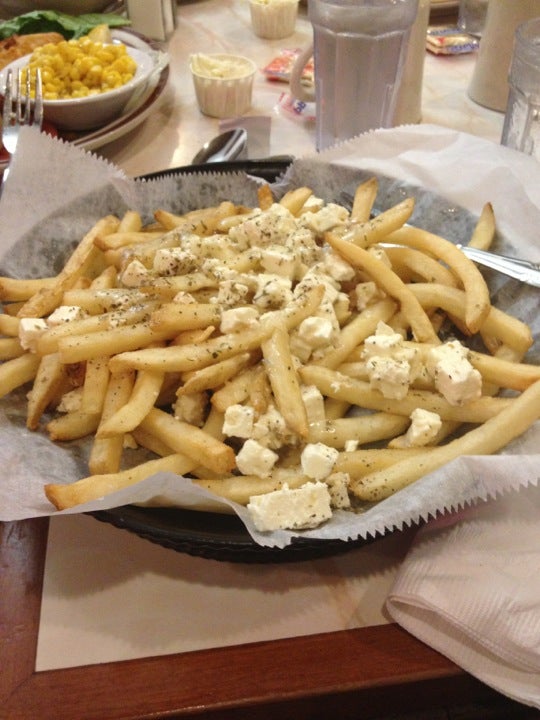 ma-fischer-s-restaurant-2214-n-farwell-ave-milwaukee-wi-eating
