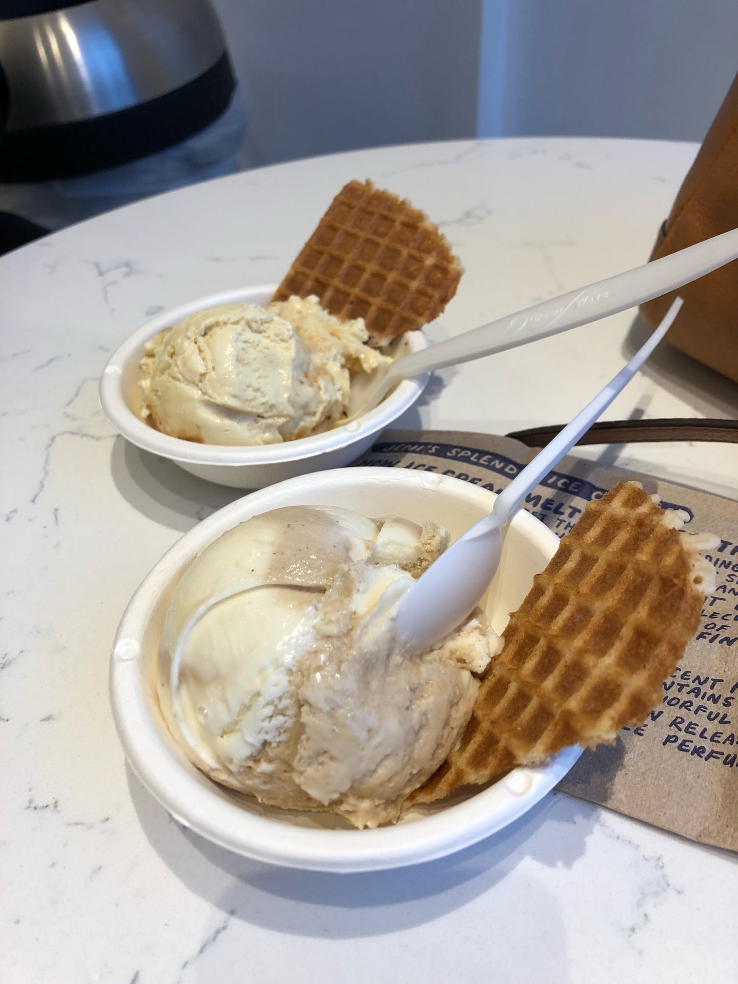 Jeni's Splendid Ice Creams, 4751 Commons Way, Calabasas, California