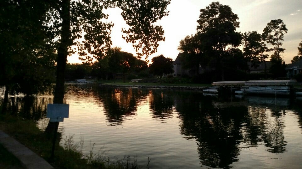 Okauchee Lake Boat Launch, Road T, Oconomowoc, Wisconsin, Oconomowoc