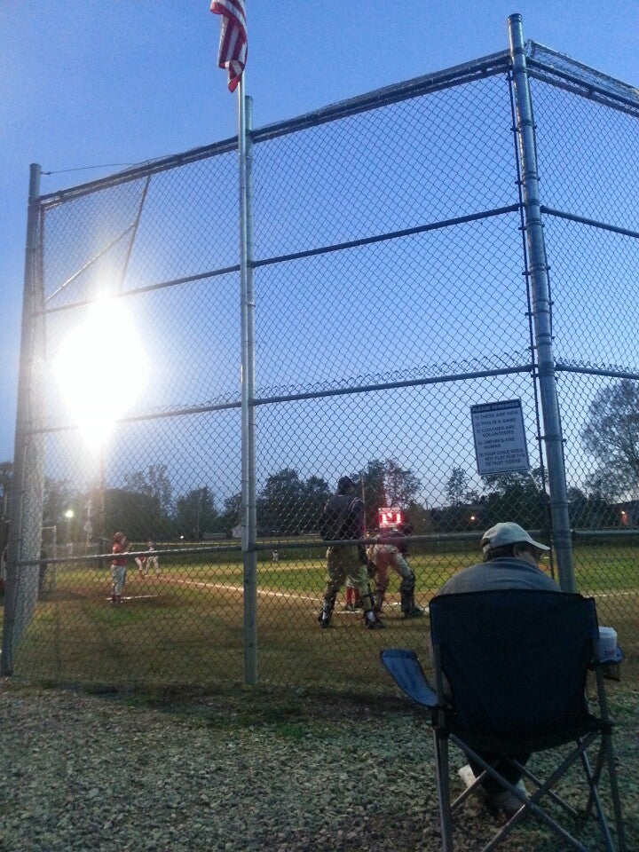 Baseball Field, Howell, MI MapQuest