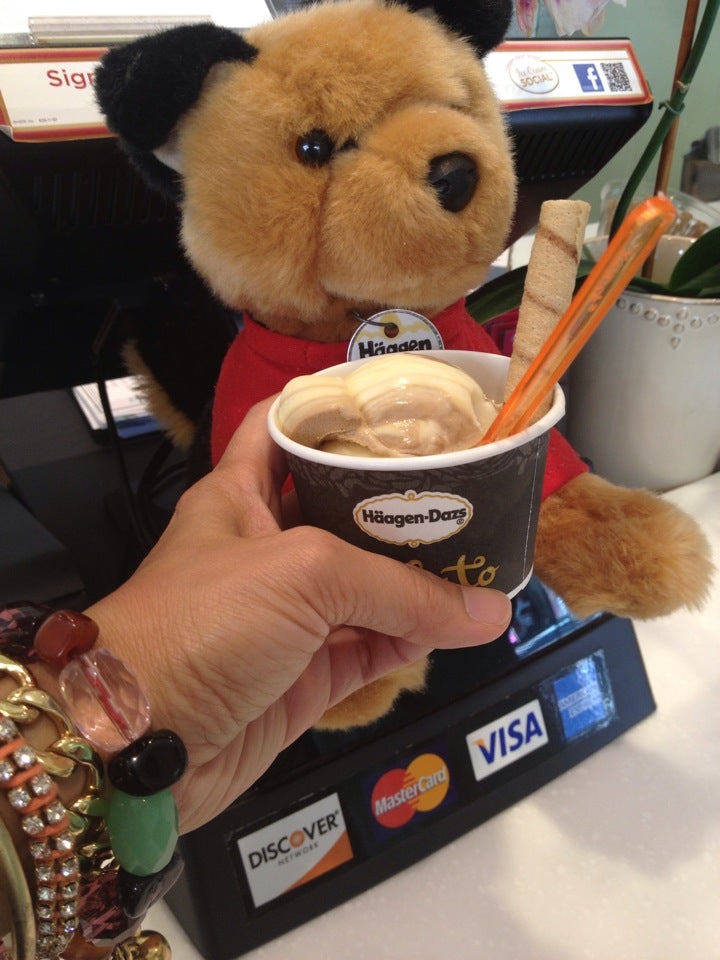 HäagenDazs, 625 Broadway Plaza, Walnut Creek, CA, Ice Cream Parlors