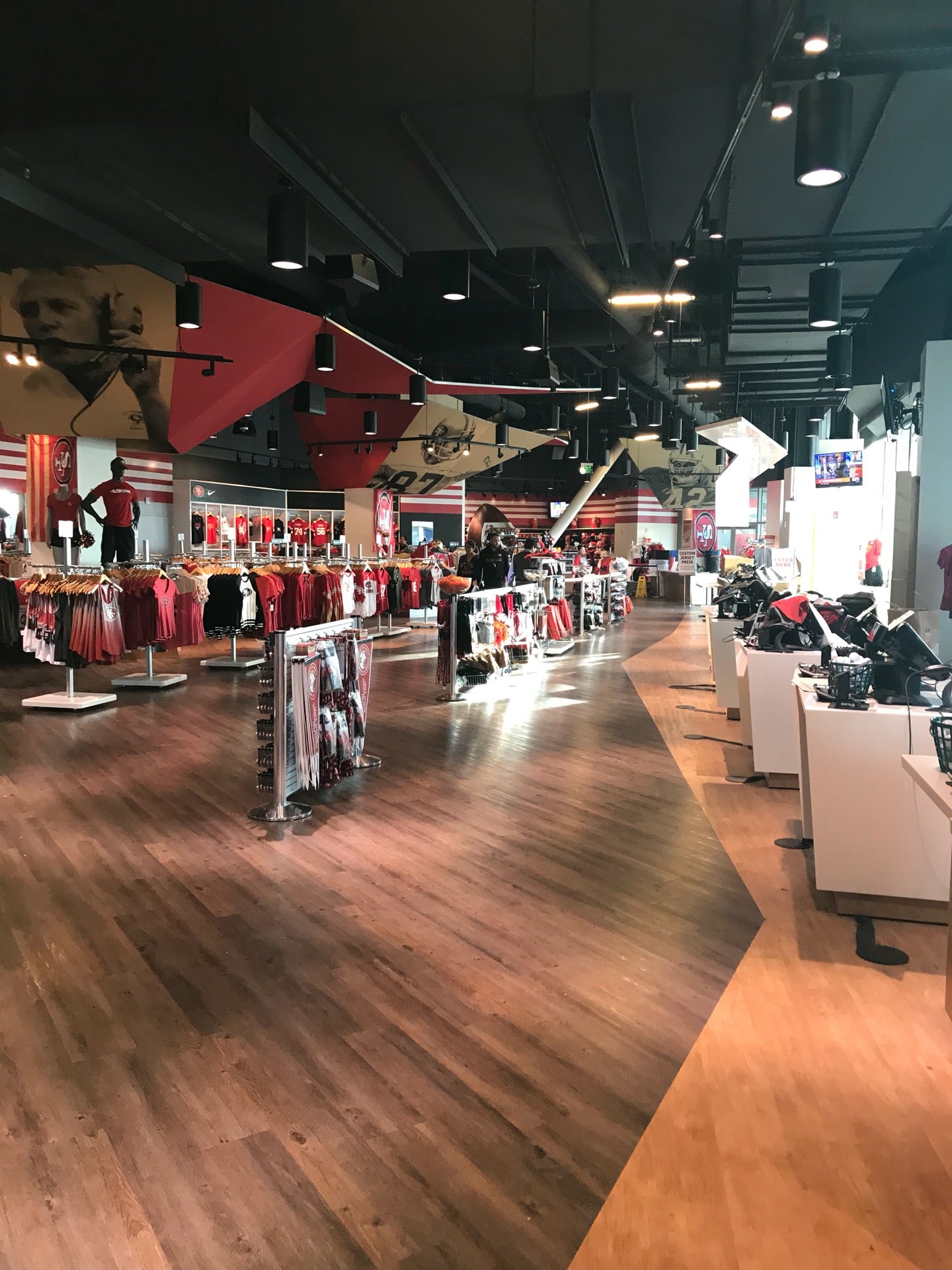 49ers Team Store Presented by Visa, 4900 Marie P. DeBartolo Way, Gate A, Santa  Clara, CA, Sportswear - MapQuest
