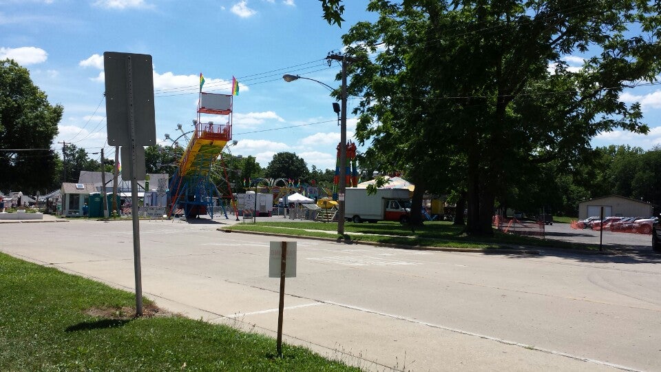 Breese, IL Map & Directions MapQuest