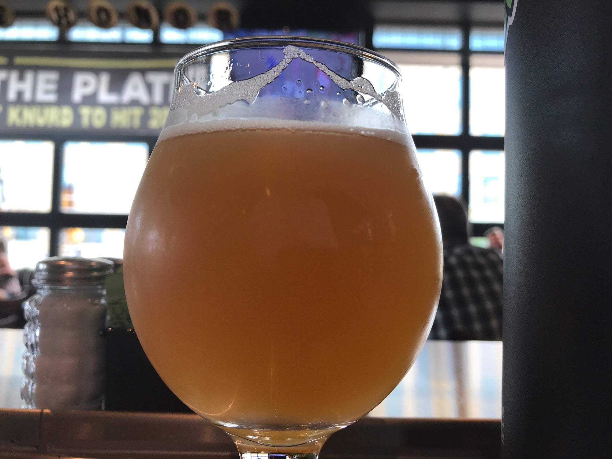 Flying Saucer Cypress Waters, 3111 Olympus Blvd, Dallas, TX, Eating