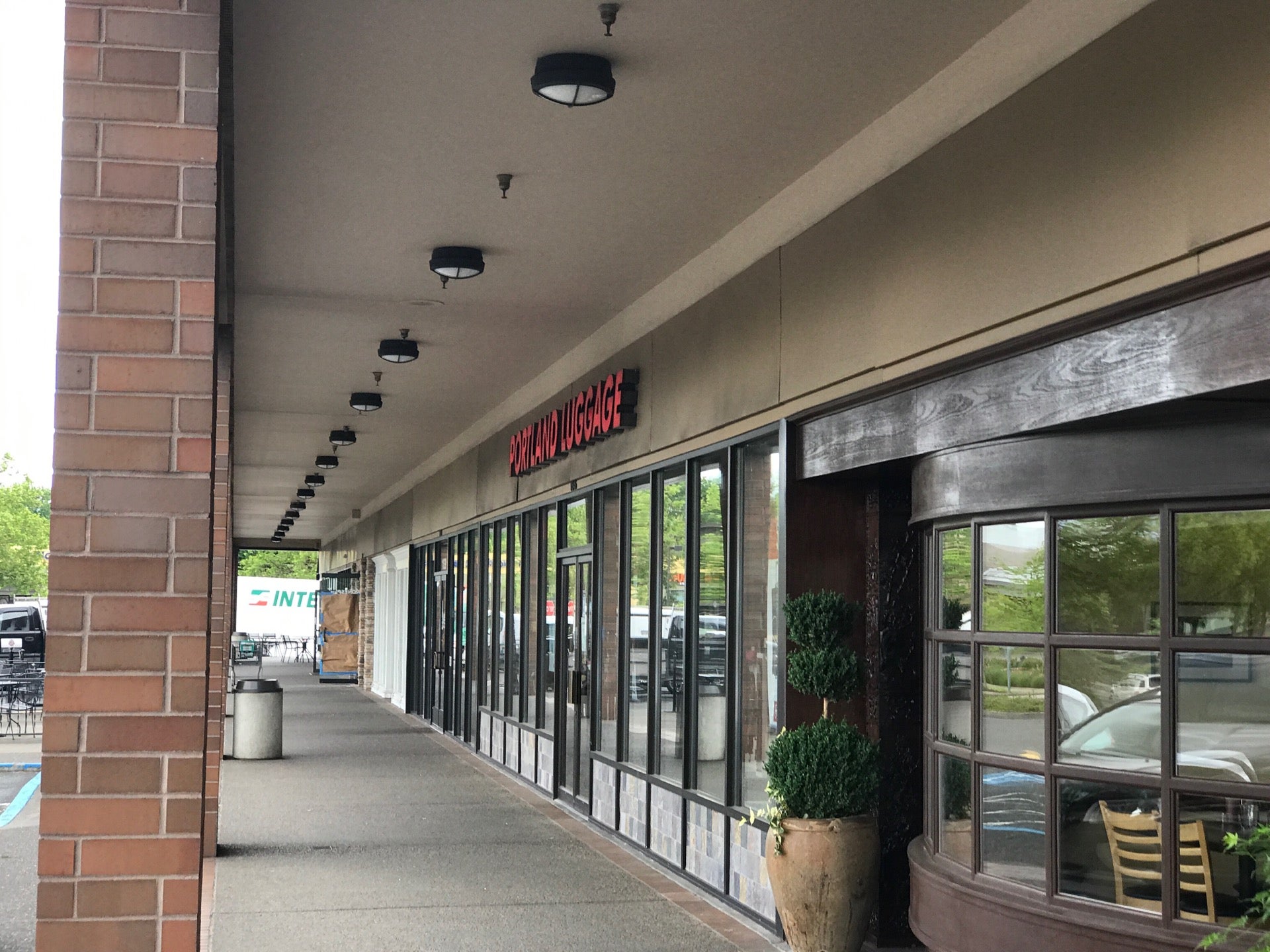 Portland Luggage, 11645 SW Beaverton Hillsdale Hwy, Beaverton, OR