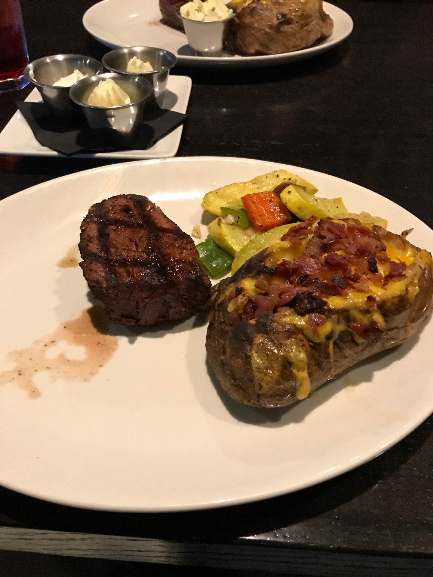 6 Mile Tavern, Lawrence, KS, Bars MapQuest